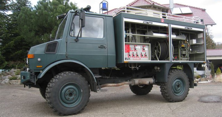 Unimog U1300L L-37 (1)