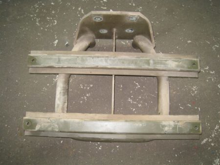 Unimog U435 Batteriehalter Gebraucht